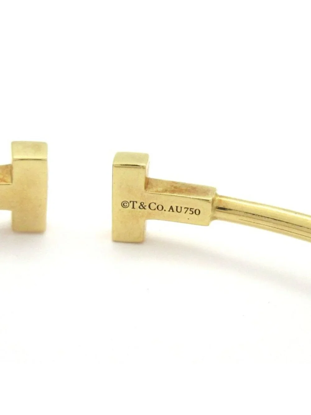Tiffany & Co Bangle T Narrow Wire Bracelet 18K Yellow Gold
